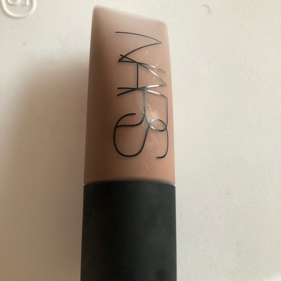 NARS Other - Nars soft matte foundation in shade Iguacu